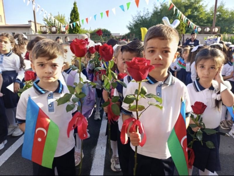 Xankəndi, Xocalı və Ağdərədə 179 şagird birinci sinfə başladı