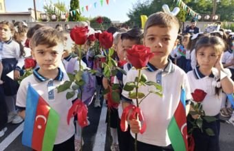 Xankəndi, Xocalı və Ağdərədə 179 şagird birinci sinfə başladı