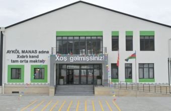 Ağdamdakı Xıdırlı kənd məktəbinə Ayköl Manasın adı verilib