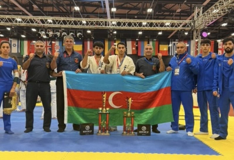 Azərbaycan karateçiləri beynəlxalq yarışlarda üç medal qazanıblar