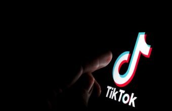 Azərbaycan məktəblərində "TikTok"a giriş məhdudlaşdırılıb
