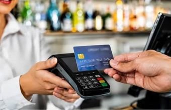 Azərbaycanda nağdsız ödənişlər 9 %-ə yaxın artıb