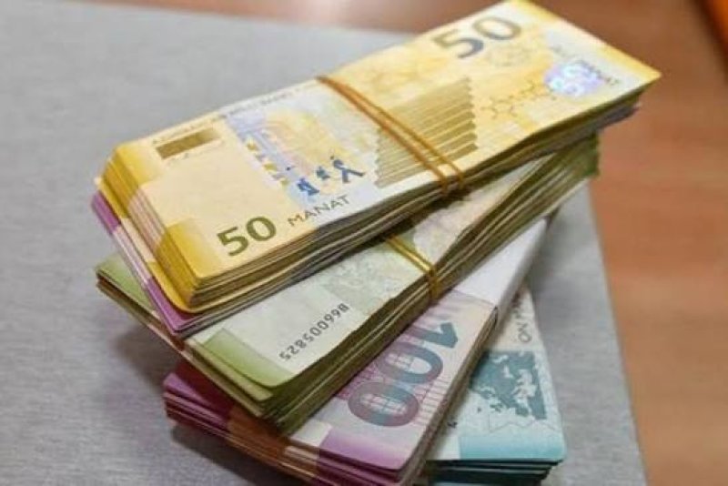 Azərbaycanda orta aylıq əməkhaqqı 7 %-dən çox artıb