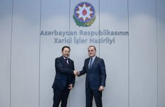 Ceyhun Bayramov AQEM-in Baş katibi ilə görüşüb