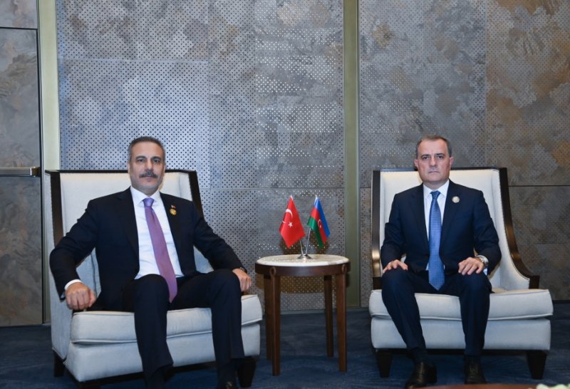 Ceyhun Bayramov Hakan Fidan ilə görüşüb