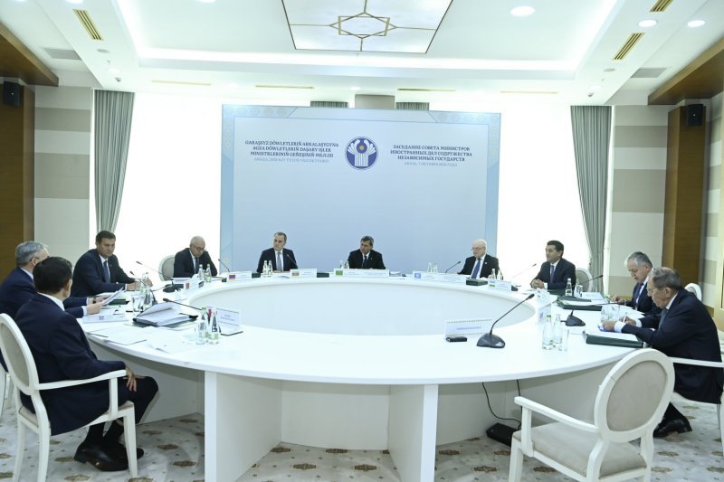 Ceyhun Bayramov MDB XİN Şurasının iclasında çıxış edib