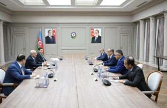 Əli Əsədov İƏT-in Baş katibi ilə görüşüb