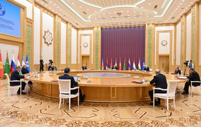 İlham Əliyev MDB Dövlət Başçıları Şurasının məhdud tərkibdə iclasında çıxış edib -