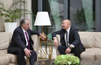 İlham Əliyev Tacikistan Prezidenti ilə görüşüb