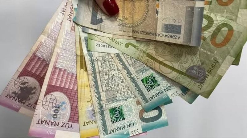 Maaş və pensiyalar nə qədər artacaq?