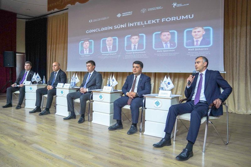 Naxçıvanda ilk dəfə Gənclərin Süni İntellekt Forumu keçirilib -