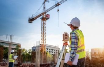 Naxçıvanda tikinti-quraşdırma işlərinə investisiya qoyuluşu 42%-ə yaxın artıb