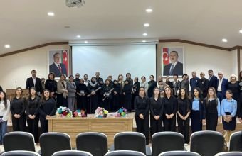 Naxçıvanda “Zirvə” antologiyasının təqdimatı keçirilib -