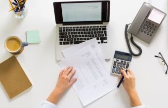 Ödənişli əsas məzuniyyətin minimum müddəti nə qədərdir? -