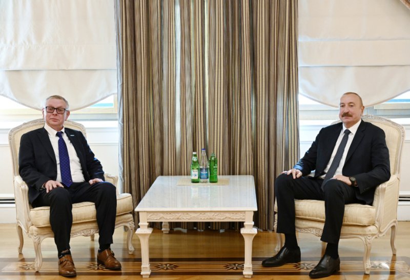 İlham Əliyev Aleksandr Zuyevi qəbul edib