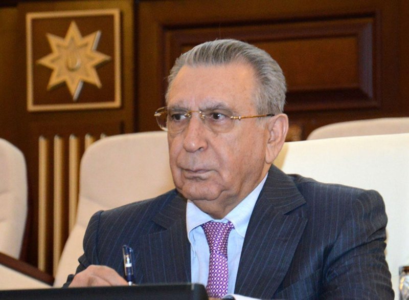 Ramiz Mehdiyev dövlət təltiflərindən məhrum edilir