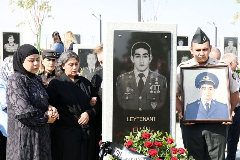 Şəhid leytenant Elvin Şükürlünün anım mərasimi keçirilib -