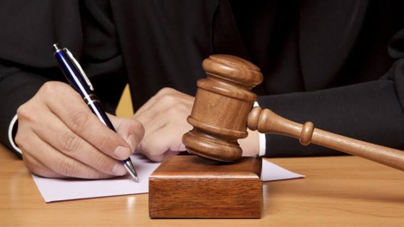 Zaminliyə hansı hallarda xitam verilir? -